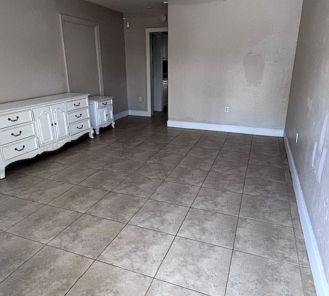 3rd image of 16 S H St #5
