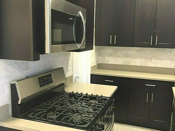 5th image of 175 W 76th St #9F1