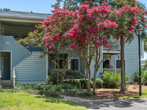 1481 Center St #1602, Mount Pleasant, SC 29464