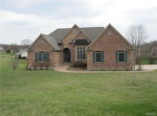 106 Shore Line Dr, Union, MO 63084