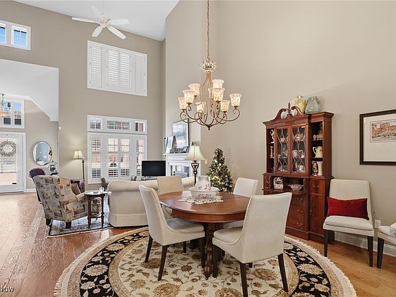 4th image of 168 Vine St #69