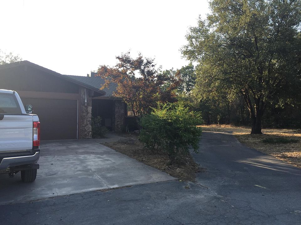 1st image of 4055 Winding Ln