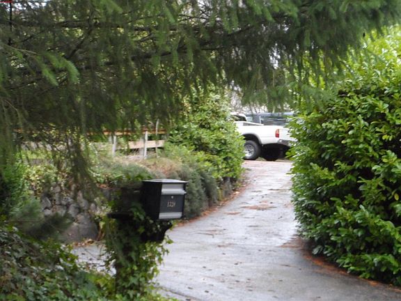 3rd image of 1328 Buena Vista Ave