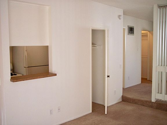 5th image of 10963 Whipple St APT 12