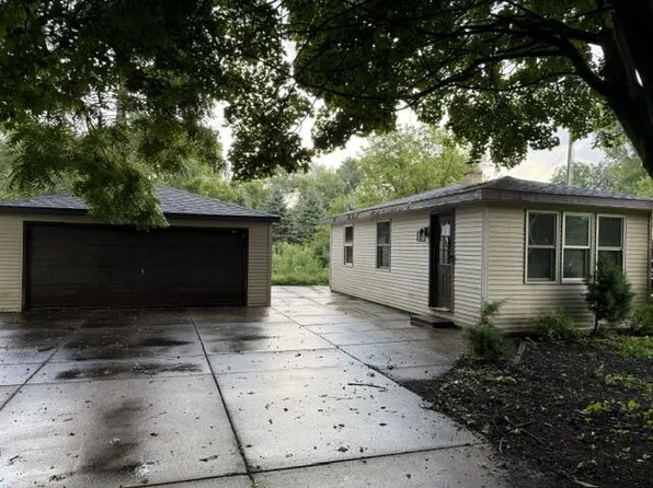 7105 Old Spring STREET, Mount Pleasant, WI 53406