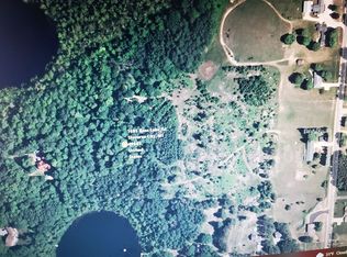 625 Bass Lake Rd, Traverse City, MI 49685