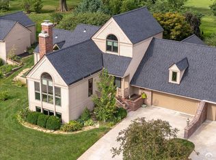 1908 Crossgate Dr, Lawrence, KS 66047