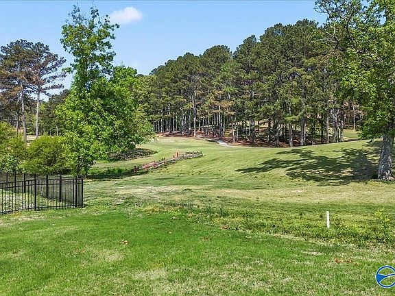 3rd image of 2931 Cherokee Ridge Dr