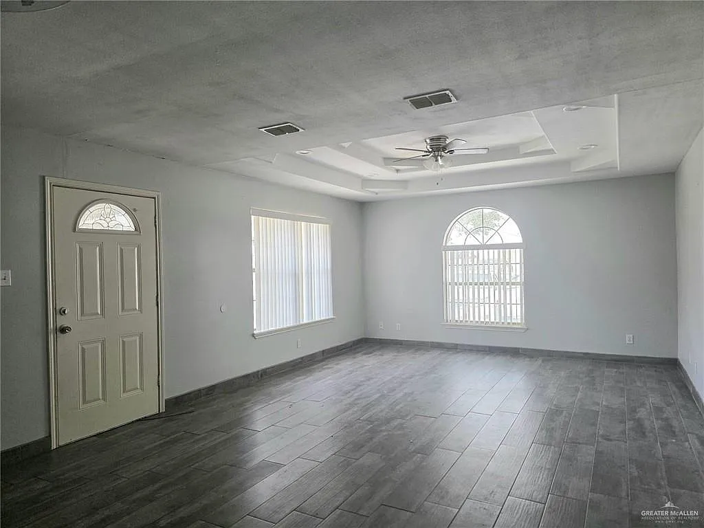 Building Photo - 3001 Ashley Pl #3001