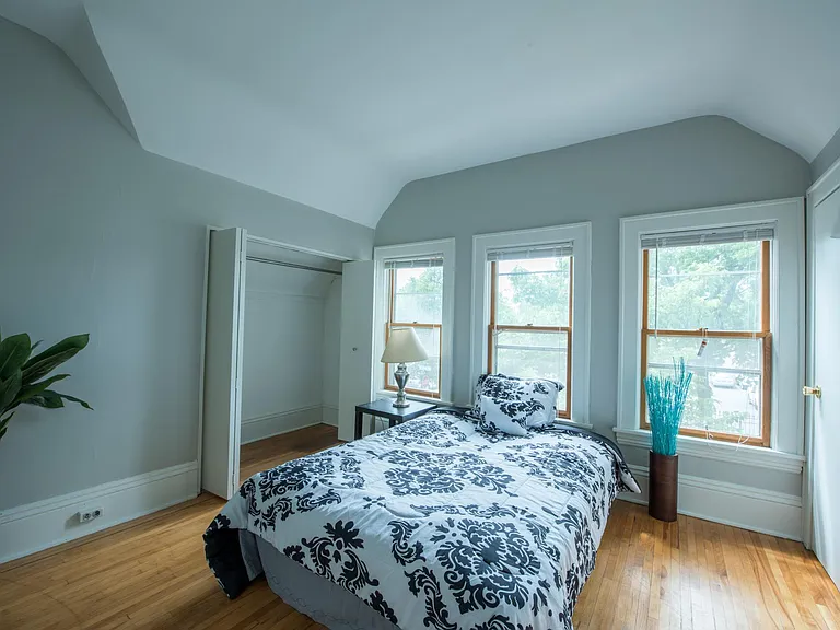 3856 Nicollet Ave — Photo 12