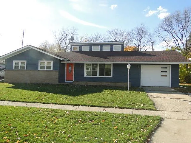 409 Chestnut St photo 1