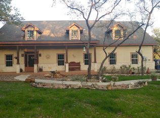 27950 Windwood Dr E, Boerne, TX 78006