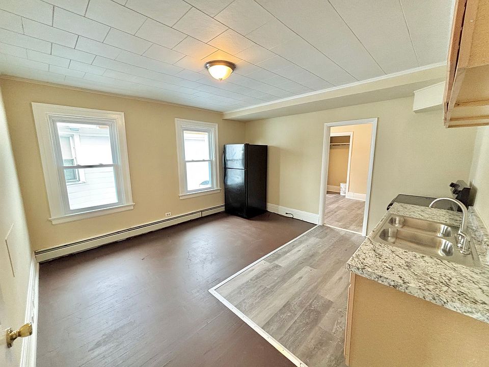 1st image of 133 Augustine St #2