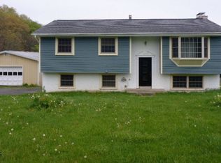1848 Grandview Rd, Altoona, PA 16601