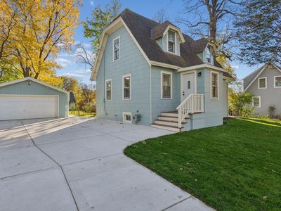 10121 West Bungalow PARKWAY, West Allis, WI, 53214