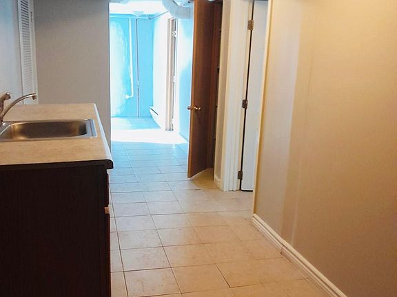 3rd image of 6807 S Harper Ave