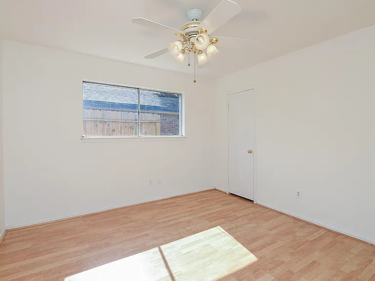7327 Osage St — Photo 28