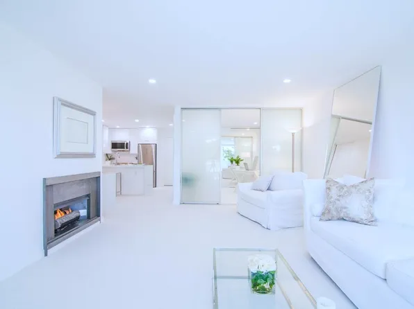 11645 Montana Ave, Los Angeles, CA