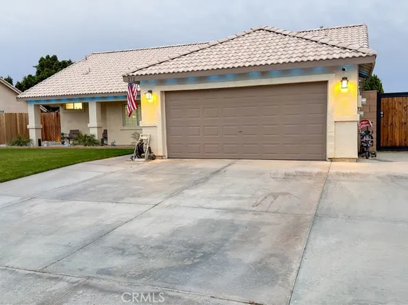 212 Whispering Winds, Blythe, CA 92225