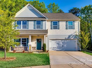 2400 Grinstead Ct, Clover, SC 29710