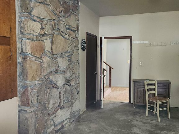5th image of 158 Deer Acres