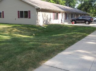 1723 Robin Rd, Waterloo, IA 50701