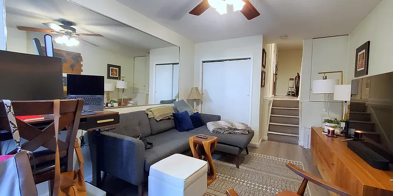 Rented by City Connections Realty | media 3