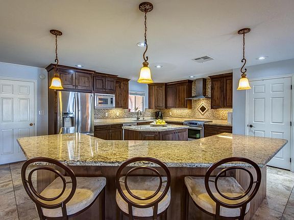 334 E Forest Hills Drive