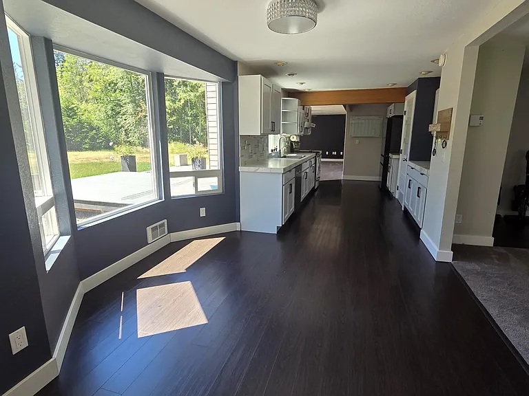 Dining Room/Kitchen