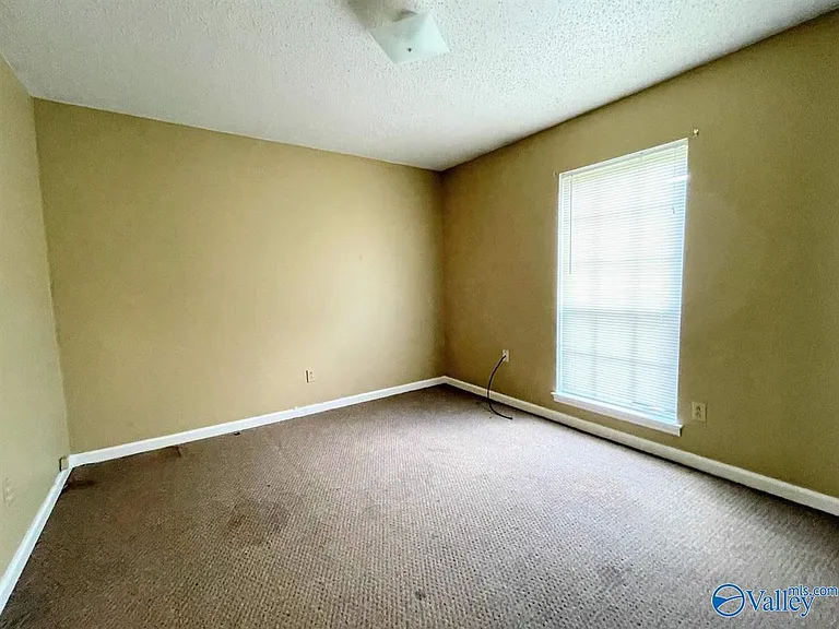 111 Westscott Dr #B — Photo 15