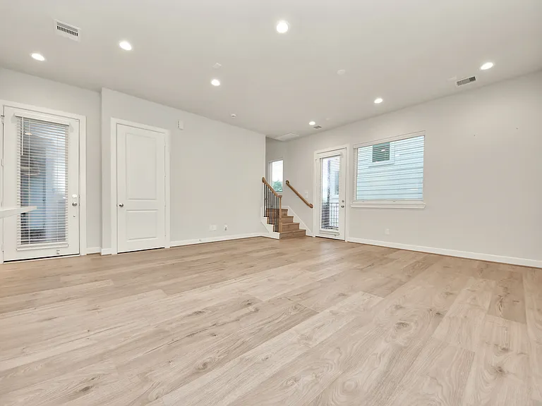 2319 Silva Park Ln — Photo 11