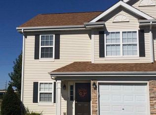 1667 W Chrysler Dr, Belvidere, IL 61008