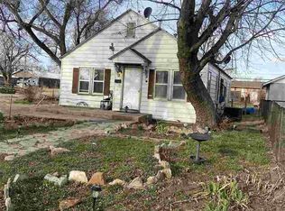 419 N Wikoff Ave, Watonga, OK 73772