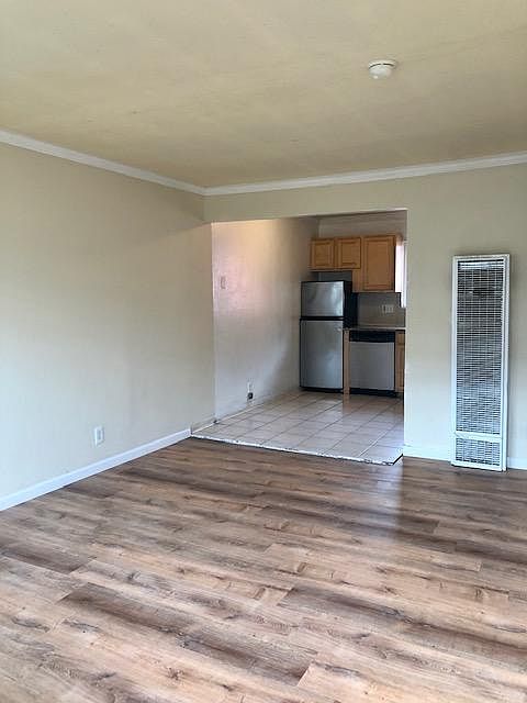 1st image of 455 S 8th St APT 5