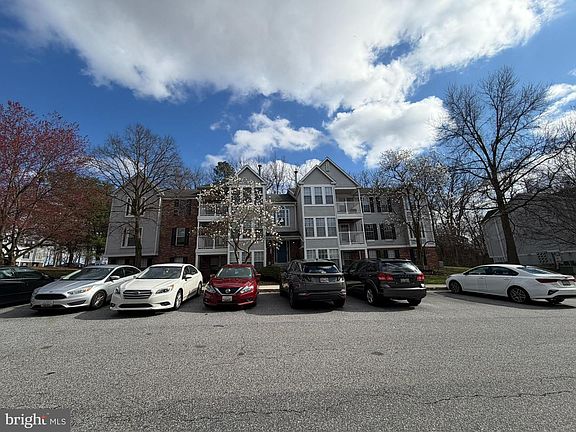 3rd image of 1305 Clover Valley Way APT K