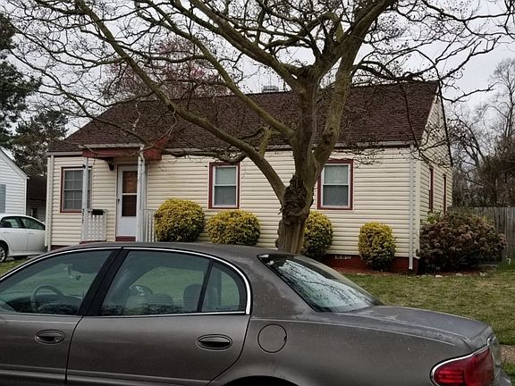 2nd image of 3517 Bertha St