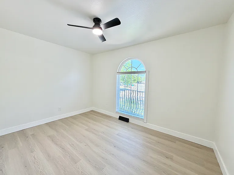15087 E Stanford Dr — Photo 14