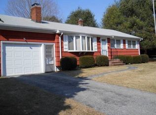 14 Jewett Rd, Cape Elizabeth, ME 04107