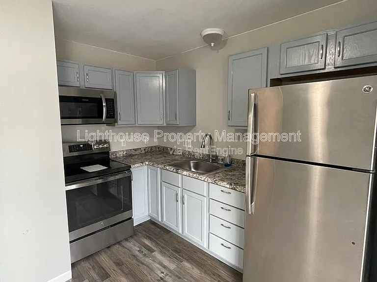 2130 Miller Rd #2 — Photo 6
