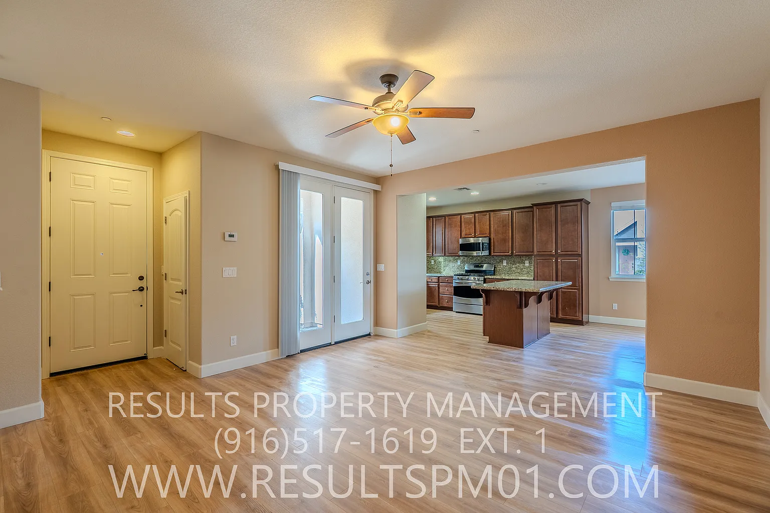 800 Macon Pl photo 1