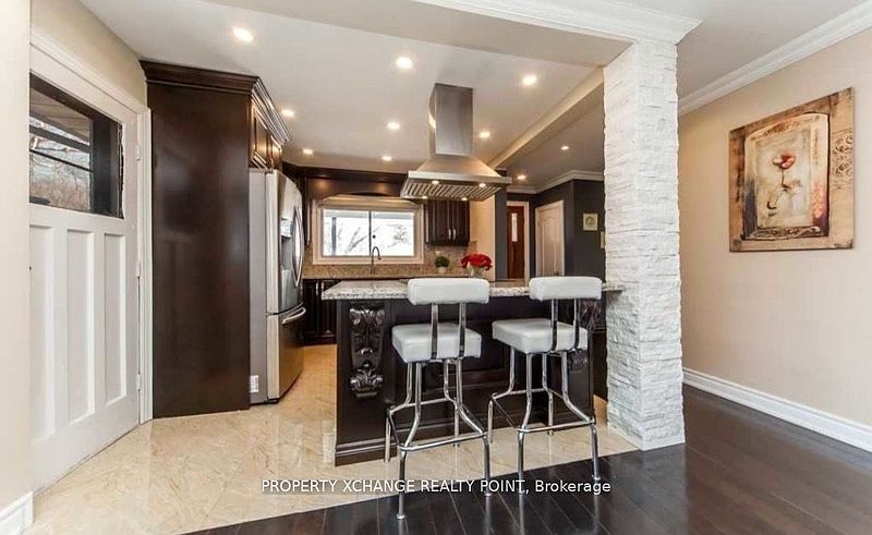 Toronto House for rent - 3 Bedrooms — photo 6