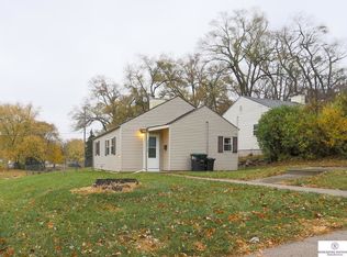6628 Charles St, Omaha, NE 68132