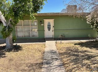 40 Las Flores Dr, Calexico, CA 92231