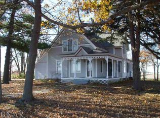 10124 Kinder Rd, Bloomington, IL 61705