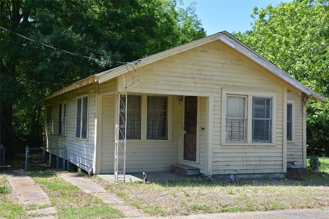 1737 Milam St, Shreveport, LA 71103 | Zillow