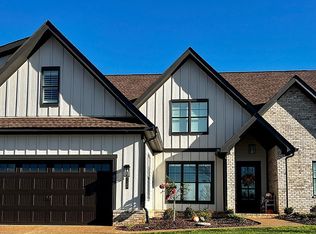 2100 Old Club Rd, Loudon, TN 37774