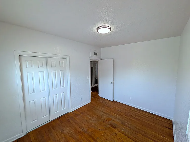 2648 Dellwood Ave #3 — Photo 10