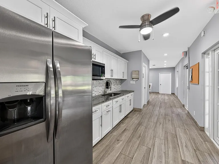 3503 Oaks Way #505 — Photo 34