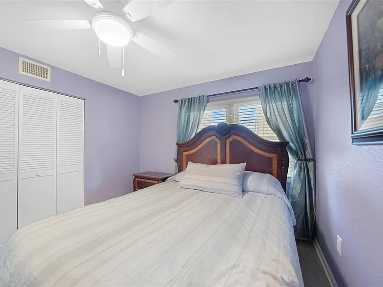 240 Lewis Cir #513 — Photo 7