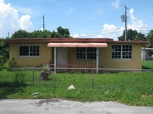 1st image of 6114 Cresthaven Ct
